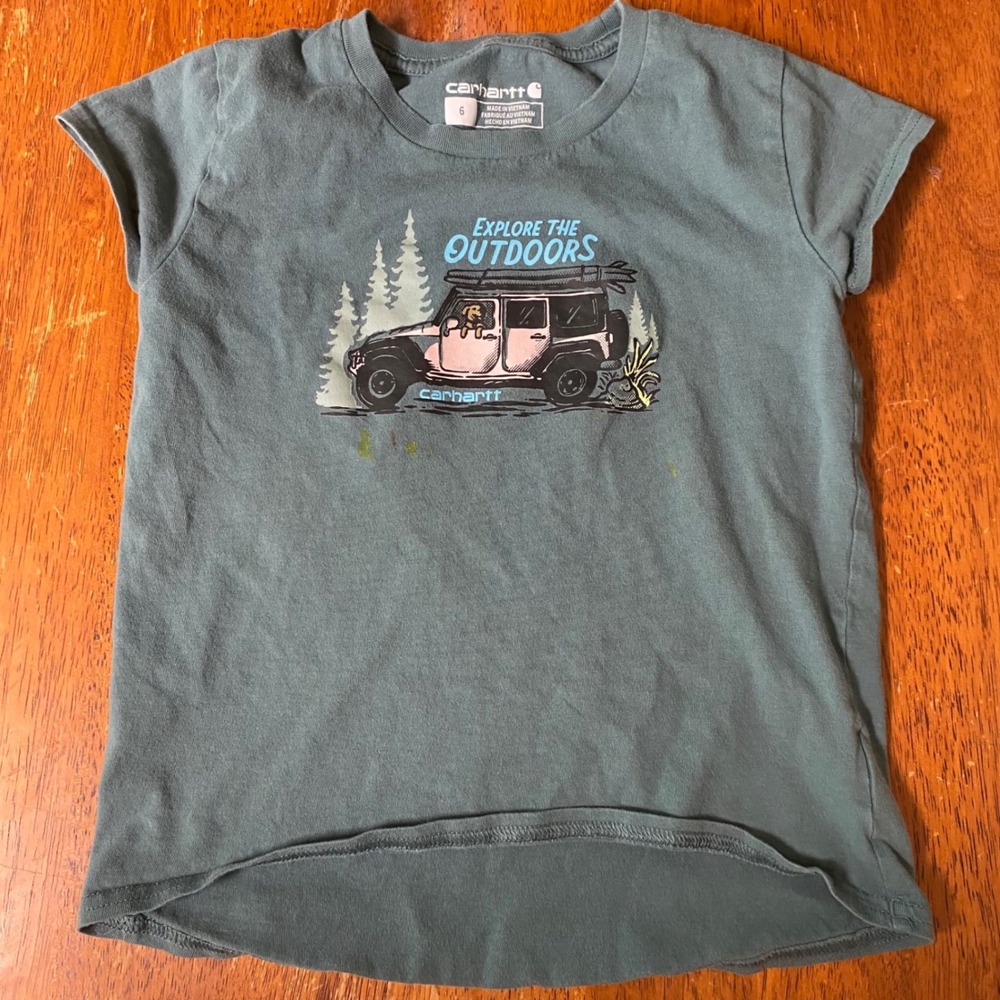 Carhartt Kids Girls off road Explore The Outdoors Dog T-Shirt Green Size 6 FLAW